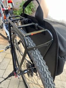 tubus 44100 Porte-bagages Vega Evo, 26-28', noir Photo du client 1
