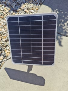pompe à eau solaire 50 W - Fonctionnement 24h/24, kit de panneaux solaires pour fontaines, bains d'oiseaux et aquariums Photo du client 1