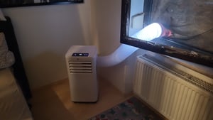 JUNG 3-in-1-Klimagerät RAKS PRO AIR 9 mobile Klimaanlage mit Fernbedienung 2.5 KW, mobiles Klimagerät, mit Heizung, mit Abluftschlauch, Airconditioner Kunden-Foto 1