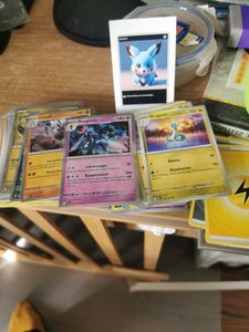 50 Pokémon-Karten inkl. 5 Holos - Deutsch - zufällig Sortiert und gemischt inkl. BenjiCards Dankeskarte Kunden-Foto 1