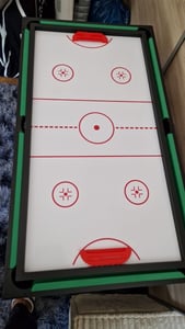 COSTWAY 4 w 1 – stół do piłkarzyków, stół wielofunkcyjny z piłkarzykami, bilardem, tenisem stołowym i air hockeyem, zestaw stołów do gier dla dzieci i dorosłych 125 x 97 x 83 cm Zdjęcie produktu od klienta nr 2