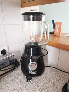 Frullatore 1,5l 650w nero Russell hobbs 24722-56 Foto del cliente 1