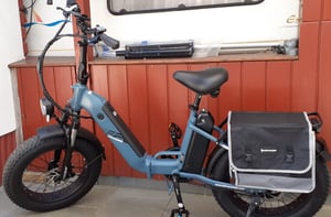 Mofaroller Faltbares 20 Zoll 500 W Max 45 km/h Zwei Batterien 48 V 24 Ah bis zu 120 - 150 km Moped Wasserdicht IPX4, Blau Kunden-Foto 1