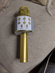 Mikrofon Bluetooth Karaoke Mikrofon ręczny dla dzieci Przenośny mikrofon bezprzewodowy Mikrofon ręczny Karaoke Mikrofon stereo Dźwięk pojemnościowy Złoty Retoo Zdjęcie produktu od klienta nr 2