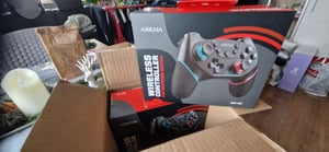 2 Stück passend für Nintendo Switch 1 und 2 / Pro Controller | Kabellose Controller | Bluetooth Kunden-Foto 1