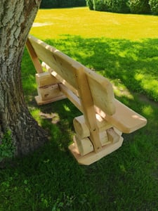 Gartenbank "Rustikal" Massive Europäische Lärche 160x50x80 cm, 3-Sitzer aus Holz Kunden-Foto 4