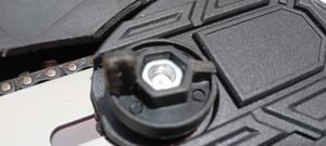 Mini Kettensäge, 6 Zoll 21V Elektro-Kettensäge mit 2x Akuu 5x Kette 1x Führungsplatte und 1x Aufbewahrungsbox, ragbare Handgeführte Akku Kettensäge Kunden-Foto 4