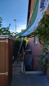 BRUBAKER Aluminium Fahnenmast inklusive Deutschlandflagge - Flaggenmast 6 m mit Erdhülse für Garten und Camping + Deutschland Flagge 150 x 90 cm Kunden-Foto 1