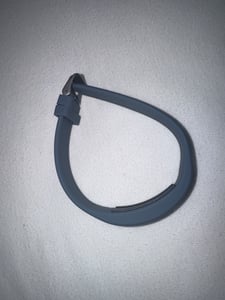Vibrationswecker Armband – Timer, 8 Alarmzeiten, Schlafüberwachung, Wasserdicht, Mit Smartphone-Konnektivität für Kinder & Erwachsene Kunden-Foto 1