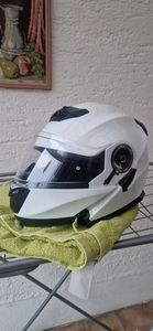 VINZ Santos Klapphelm mit Sonnenblende | ECE 22.06 & PINLOCK vorbereitet | Motorrad Helm Integralhelm | Motorradhelm Klappbar | In Gr. XS-XXL | Erhältlich in verschiedenen Farben - Weiß | M (57 - 58 cm) Kunden-Foto 4