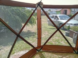 VEVOR Pavillon-Screen-Zelt, 10 x 10 Fuß, 6-seitiges Pop-up-Camping-Überdachungszelt mit Netzfenstern, tragbarer Tragetasche, Erdspießen, große Schattenzelte für Outdoor-Camping, Rasen und Hinterhof Kunden-Foto 2