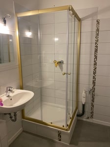 Schulte Duschkabine Sunny Eckeinstieg mit Schiebetüren, variabel von 75 - 90 cm, 180 cm, Montage auf Duschwanne oder Fliese, Profilfarbe Alpinweiß, 4 mm Sicherheitsglas (ESG) Klar hell Kunden-Foto 1