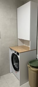 PLATAN ROOM Waschmaschinenschrank 210 cm hoch Badezimmerschrank mit 3 Regalen Überbauschrank für Waschmaschine und Wäschetrockner Lehm Grau Kunden-Foto 1