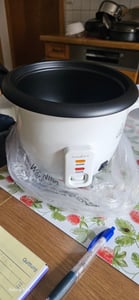 Cuoci riso | 0,6 l | 300 W | Vaporiera in alluminio | Rivestimento antiaderente | Ciotola estraibile | Spegnimento automatico Foto del cliente 1