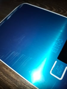 Digitale Küchenwaage bis 5 kg mit Tara-Funktion, LCD-Anzeige und gehärtetem Glas – Präzisionswaage, Digitalwaage, Haushaltswaage aus Bambus, Retoo Kunden-Foto 4