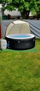 Bestway® LAY-Z-SPA® Whirlpool Miami AirJet™ Ø 180 x 66 cm, rund Kunden-Foto 4