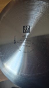 Zwilling Twin Nova Wokpfanne Induktion mit Deckel 30cm + Kochmesser 3tlg, unbeschichtet Wok, Edelstahl 18/10 Bratpfanne Pfanne Asiatisch, Pfannenset Kunden-Foto 5