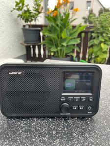 LEICKE tragbares DAB+ Radio mit Bluetooth 5.0 | DAB/DAB+ und UKW Radio, 2,4" Farbdisplay, 80 Voreinstellungen, Küchenradio mit Kabel oder 2000mAh Akku Kunden-Foto 5