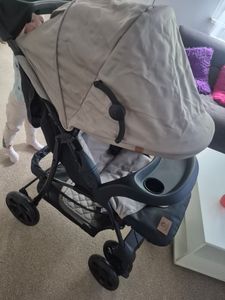 Lionelo Emma Buggy klein zusammenklappbar Kinderwagen mit Liegeposition Beige Latte Kunden-Foto 4