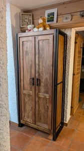 SIT Möbel Dielenschrank | 2 Türen, 3 Böden innen, 1 Kleiderstange | Akazie natur | Altmetall antikschwarz | B 80 x T 45 x H 180 cm | 09264-01 | Serie PANAMA Kunden-Foto 1