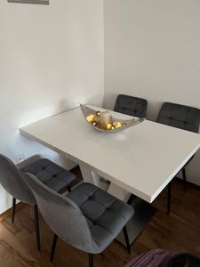 DEULINE Esszimmerstühle Essstühle Samtbezug Polsterstuhl Stühle Esszimmer Stuhl Milano 4er-Set GRAU 521252 Kunden-Foto 9