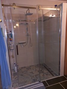 B.150cm x H.195cm Duschkabine Schiebetür dusche Duschwand  8mm ESG-NANO Glas Nischentür Duschabtrennung Kunden-Foto 1