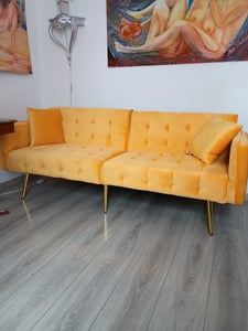 Canapé deux places Merax avec fonction lit, canapé-lit avec dossier et accoudoirs réglables, revêtement velours, espace de couchage 215×81,5 cm, jaune Photo du client 1
