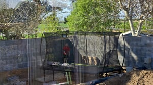 EXIT Silhouette Trampolin 214x305cm, auf Beinen, Rechteckig, für Kinder, Schwarz Kunden-Foto 1