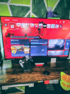 Samsung LS43CG700NUXEN Monitor Odyssey Gaming Neo G7 Uhd Flat 43 Pollici Nero Foto del cliente 1
