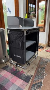 tectake® Campingküche Premium mit Aluminiumgestell und 2 Fächern faltbar 76 x 53,5 x 107 cm Kunden-Foto 3