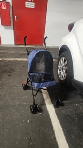 Kompakter Haustier-Kinderwagen für kleine Hunde und Katzen,Faltbarer Hundewagen Pet Stroller Hundebuggy,Haustiere Buggy kleine bis 15kg,Schwarz Kunden-Foto 1