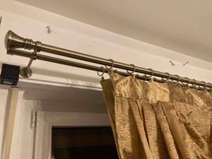 Gardinenstange 400 cm 2-läufig Farbe Antikgold 25 mm Durchmesser Glamour Endstück Monaco Vorhangstange Metall-Gardinenstange Curtain Rod Kunden-Foto 1