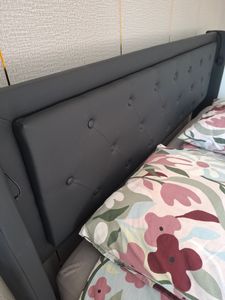 okwish Boxspringbett Polsterbett 140 x 200 cm mit 3-seitige LED-Beleuchtung und Kopfteil mit USB Typ-C-Ladeanschluss, Hydraulisches Stauraumbett mit Bettkasten Stauraum(Mit Matratze))- Weiß Kunden-Foto 2
