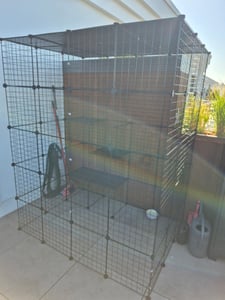 VEVOR, gabbia per gatti, recinto per gatti a 4 piani, area giochi per gatti di 104,1 x 104,1 x 139,7 cm, struttura giochi per gatti fai-da-te, gabbia in metallo smontabile con 4 porte, ideale per 2-3 gatti, cuccioli e piccoli animali, colore nero Foto del cliente 1