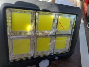 Solarlampen für Außen mit Bewegungsmelder 108 LED Garten Solarleuchten Superhelle Wandleuchte Aussenleuchte Sensor Gartenleuchten Lampe Outdoor Retoo Kunden-Foto 6
