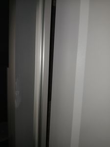 Puluomis Badspiegel 50x70 beschlagfrei mit 3 Farbe Beleuchtung, dimmbare Helligkeit, Badezimmerspiegel mit Digitaluhr, Temperatur silbern Kunden-Foto 6