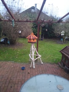 XXL Vogelhaus mit Bitumschindeln, behandelt Vogelhäuser Kunden-Foto 1