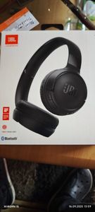 JBL Tune 520BT Kopfhörer Kabellos Kopfband Gaming USB Typ-C Bluetooth Schwarz Kunden-Foto 2