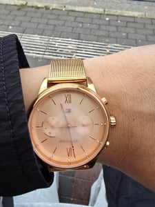 Tommy Hilfiger BLAKE 1782303 Damenarmbanduhr Kunden-Foto 1