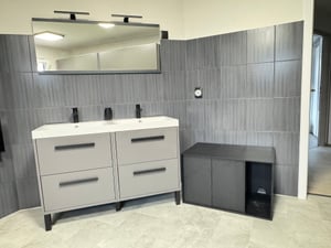 LED Spiegelleuchte 3in1 Badezimmer 10W 800LM 50cm Neutralweiß 4000K IP44 230V Wandleuchte Spiegellampe, Badezimmerschrank Spiegelleuchten Elena Silber Kunden-Foto 1