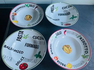 4er Set Pastateller mit Dekor Grün & Rot 26,5cm Nudel Teller Essteller tief Weißes Geschirr bunt Kunden-Foto 1