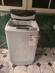 4,5 kg Waschmaschine Toplader mit Schleuder, Waschvollautomat mit 10 Programme & 8 Wasserniveaus, Miniwaschmaschine 310W/240W Kunden-Foto 2