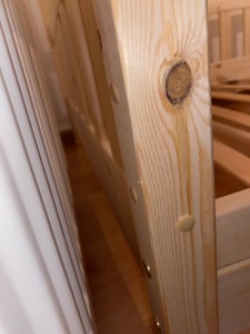 Crazy Pine Hausbett mit Schubladen 90x190 cm – Kinderbett aus Naturholz in Weiß – Bodenbett mit Stauraum und Abnehmbarer Barriere - Crazy House Kunden-Foto 9