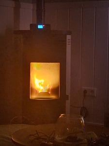 Luft-Pelletofen Flavia 15 kW Sannover Weiß Kunden-Foto 1