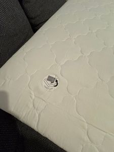 Komfortní matrace 180 × 200 cm – taštičkové pružiny H3, výška 21 cm, ergonomická, odolná a prodyšná Fotografie od zákazníka č. 3