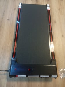 Laufband mit 7 % Steigung – 3-in-1-Laufbänder bis 130 kg – 1–8 km/h einstellbar – Lauffläche 38,5 x 90 cm – Schwarz Kunden-Foto 4