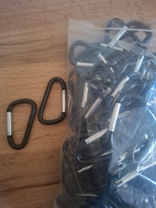 10 Stück 78mm Karabinerhaken Schwarz D-Form Schnapphaken Karabiner für Camping, Wandern, Angeln, etc. Kunden-Foto 2