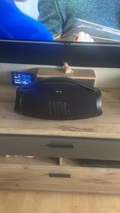 JBL Boombox 3 Wifi – Kabelloser Lautsprecher mit Bluetooth und Wifi Kunden-Foto 2