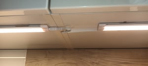 Malmbergs LED Unterbauleuchte Zeta Weiß 50cm 4,8W 420lm warmweiß 3000K 24V 100° DIMMBAR Kunden-Foto 4
