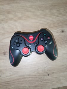 Gamepad s klipem na mobil Bezdrátová technologie Bluetooth Ovladač PS4 Xbox Android iOS Windows Mac Smartphone Tablet PC Držák telefonu 400mAh Retoo Fotografie od zákazníka č. 1